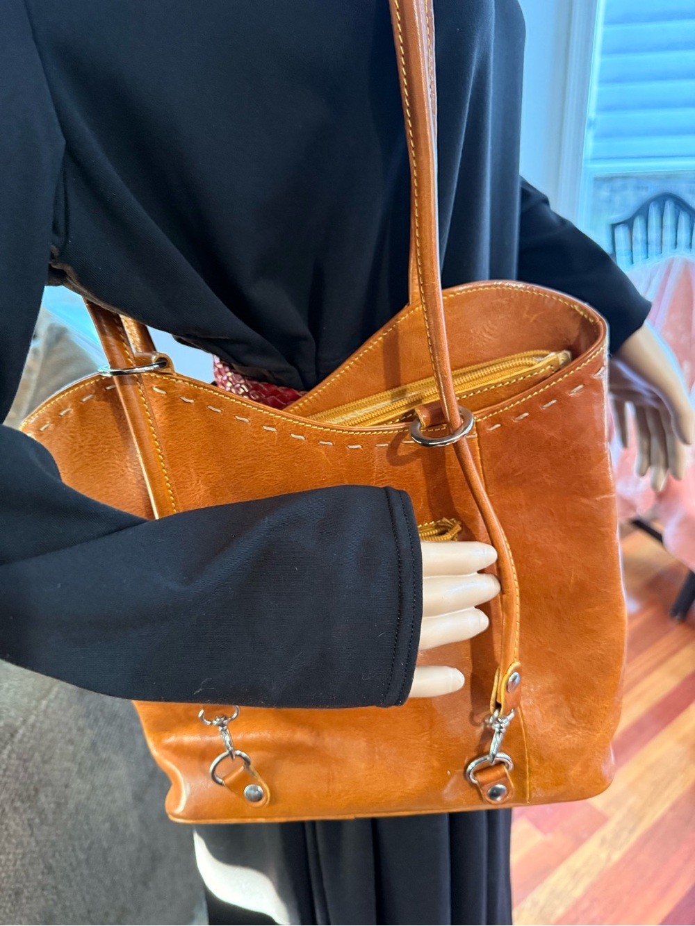 Leather Tote Bag in Cognac Brown - Women’s Everyday Shoulder Bag